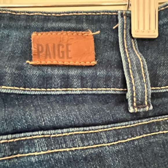 Paige Hidden Hills Straight Medium Blue Washed Jeans - Picture 5 of 8